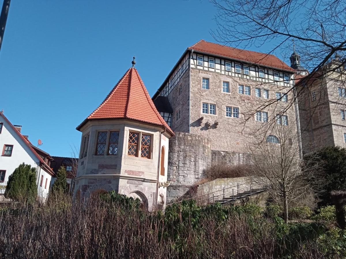 Hotel & Restaurant Zum Adlersberg Schleusingen Exteriör bild